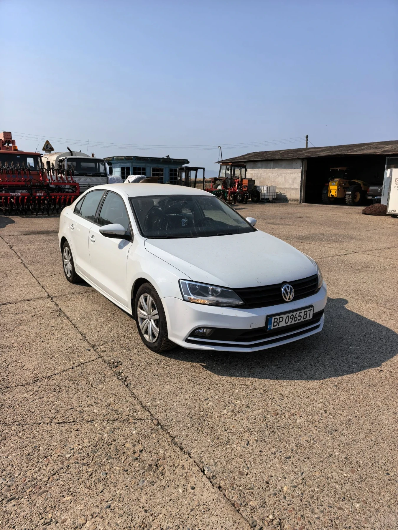 VW Jetta 2.0 TDI, снимка 7 - Автомобили и джипове - 56022747