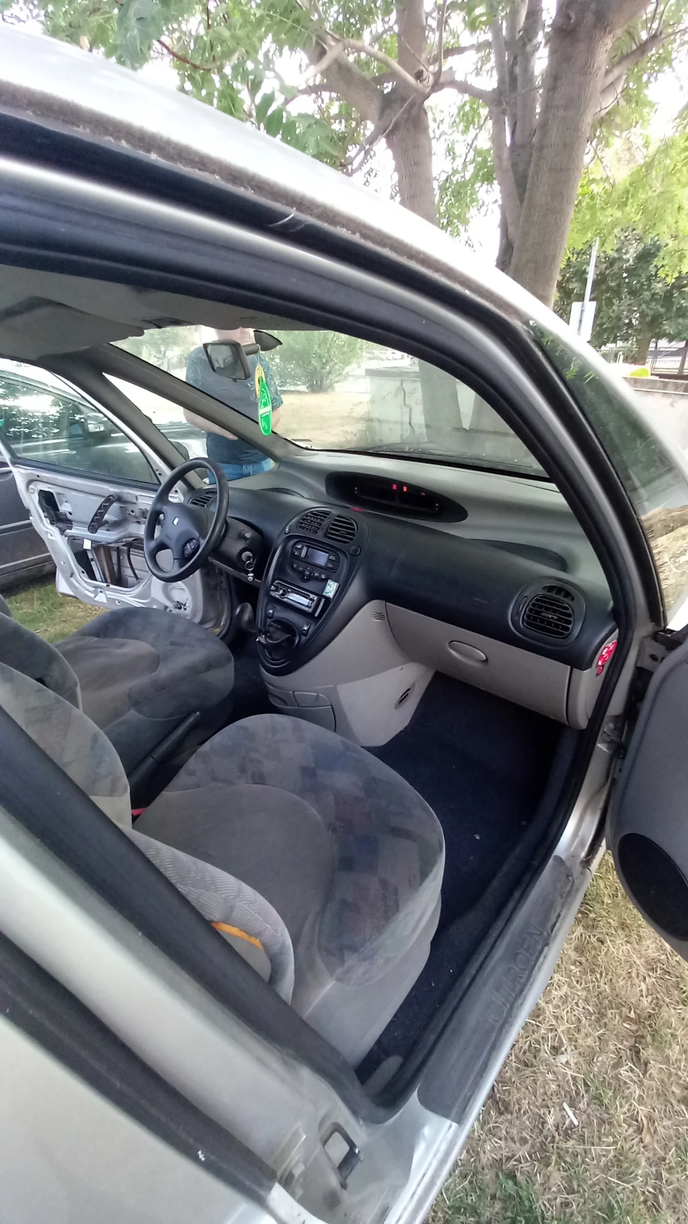 Citroen Xsara picasso, снимка 6 - Автомобили и джипове - 56148694