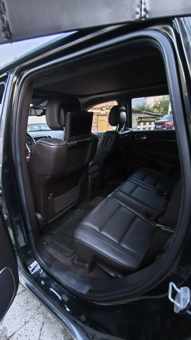 Jeep Grand cherokee 5.7 SUMMIT 4x4/Телевизори, снимка 10