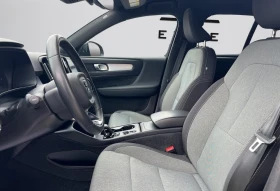 Volvo XC40 2.0 B5 Core AWD, снимка 6