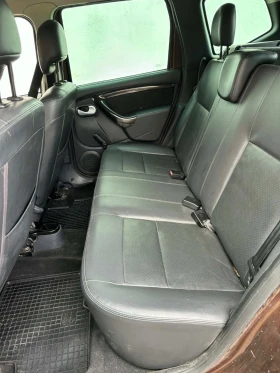 Dacia Duster 1.5dCI - ОБСЛУЖЕНА , ВСИЧКО ПЛАТЕНО , ТОП, снимка 10