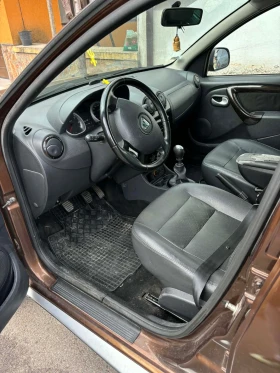 Dacia Duster 1.5dCI - ОБСЛУЖЕНА , ВСИЧКО ПЛАТЕНО , ТОП, снимка 8