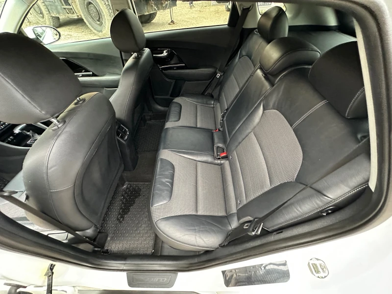 Kia Niro 1.6BENZIN* HYBRID* TOP* AVTOMAT* EVRO6, снимка 11 - Автомобили и джипове - 48418214