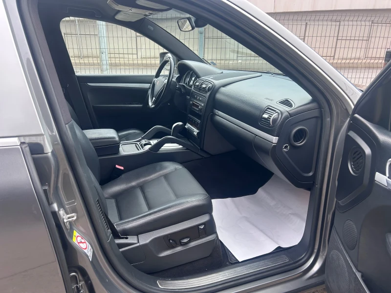 Porsche Cayenne S 4.8, снимка 13 - Автомобили и джипове - 48743621