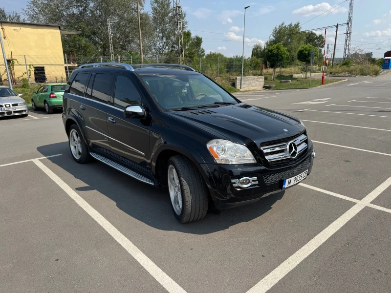 Mercedes-Benz GL 550