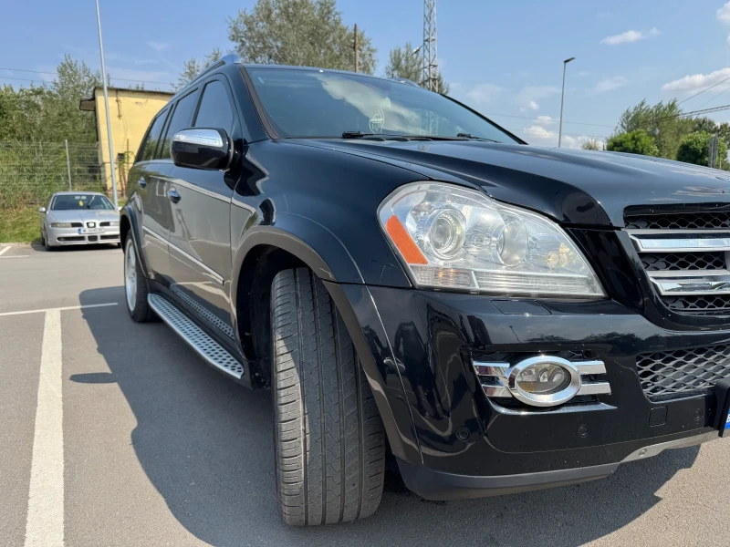 Mercedes-Benz GL 550, снимка 2 - Автомобили и джипове - 52194514