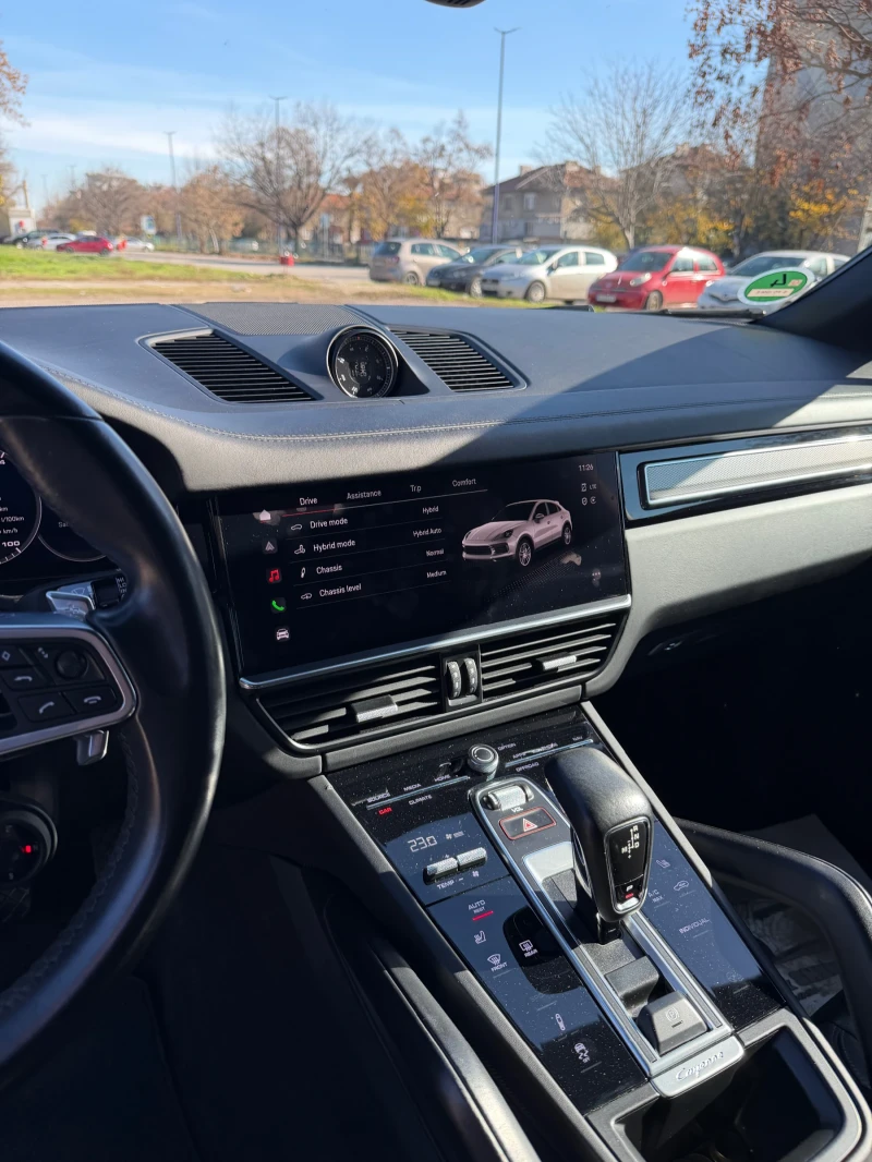 Porsche Cayenne MATRIX/E-HYBRID/COUPE/TOP/, снимка 11 - Автомобили и джипове - 52421017