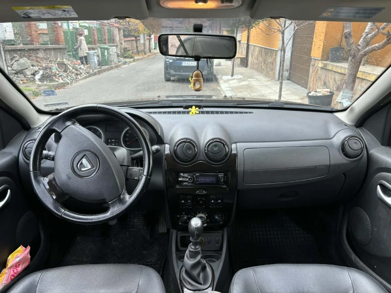 Dacia Duster 1.5dCI - ОБСЛУЖЕНА , ВСИЧКО ПЛАТЕНО , ТОП, снимка 7 - Автомобили и джипове - 52613786