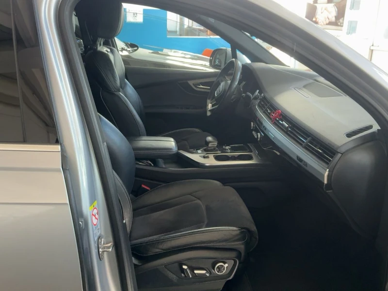 Audi Q7 50TDI S-LINE/360cam/Pano/DriveSelect/7места/Гаранц, снимка 9 - Автомобили и джипове - 53005457
