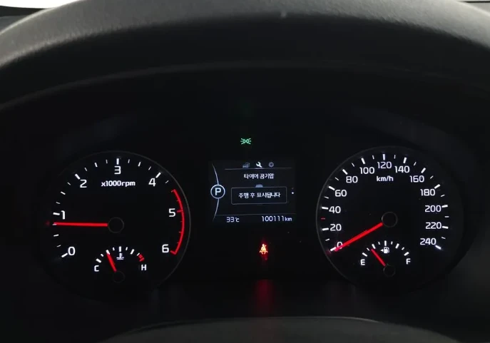 Kia Sportage 2.0 CRDi 4WD - изображение 8