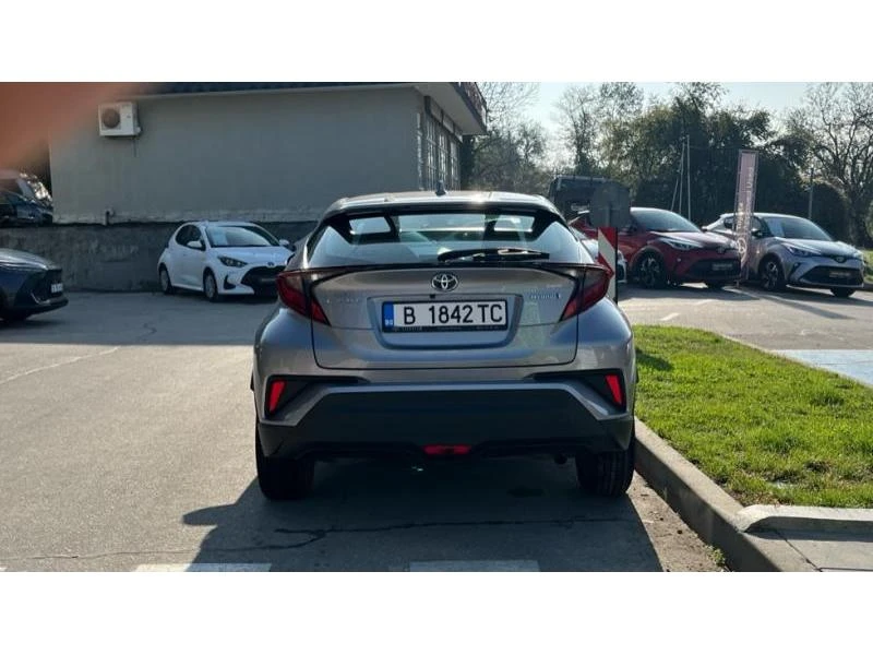 Toyota C-HR Center - изображение 4