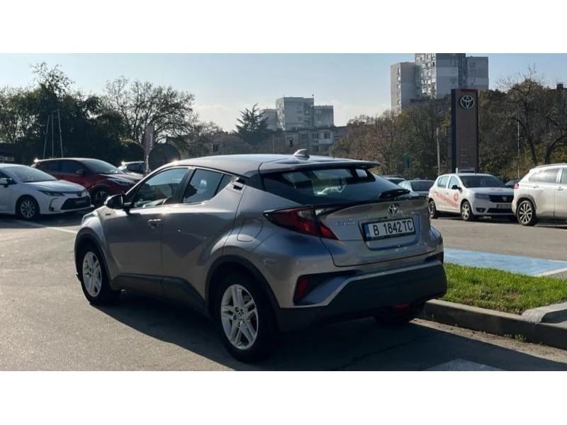 Toyota C-HR Center - изображение 2