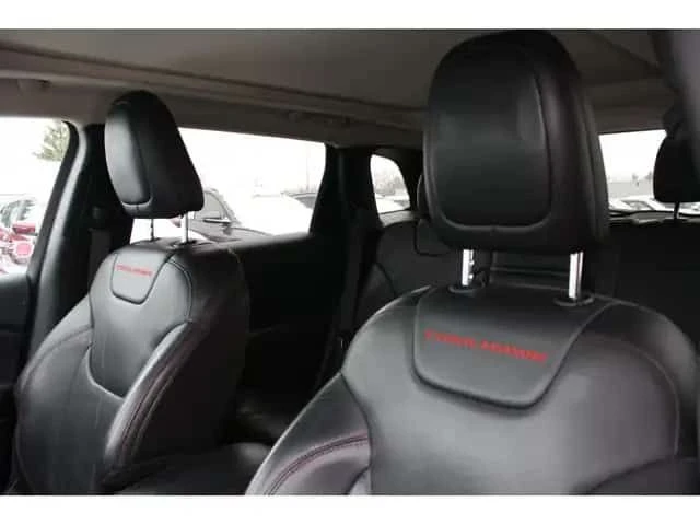 Jeep Cherokee Trailhawk | CARFAX | KEYLESS | ПОДГРЕВИ, снимка 9 - Автомобили и джипове - 53972470