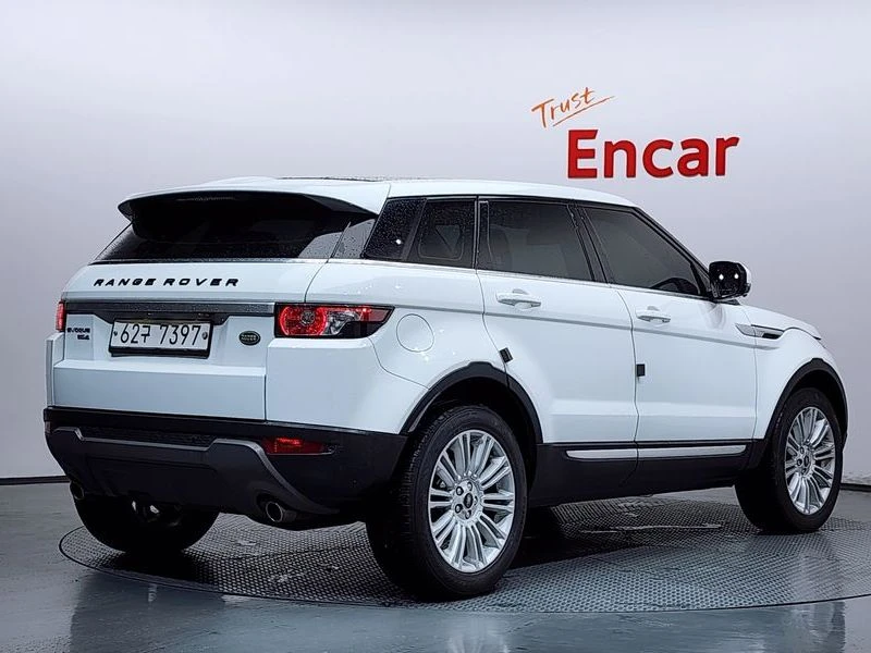 Land Rover Range Rover Evoque 2.2 Automatic, снимка 2 - Автомобили и джипове - 55874151