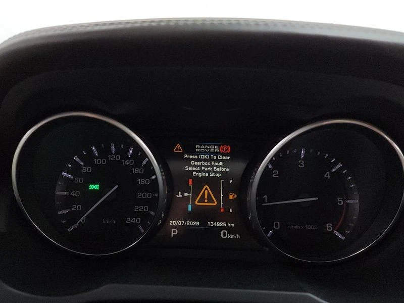 Land Rover Range Rover Evoque 2.2 Automatic, снимка 8 - Автомобили и джипове - 55874151