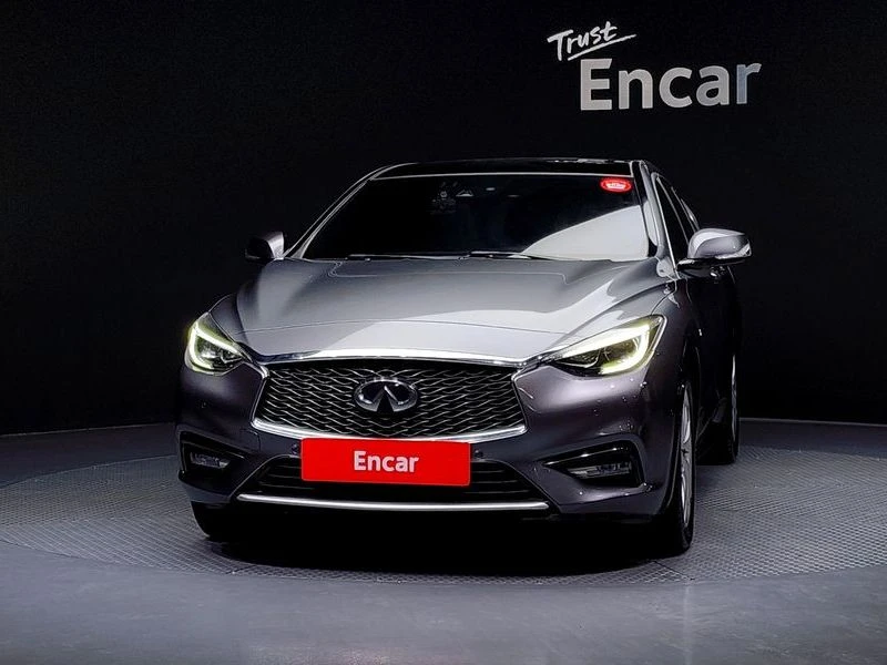 Infiniti Q30 2.0 Automatic ПОДГРЕВ* КАМЕРА* ПАНОРАМА, снимка 3 - Автомобили и джипове - 55980728