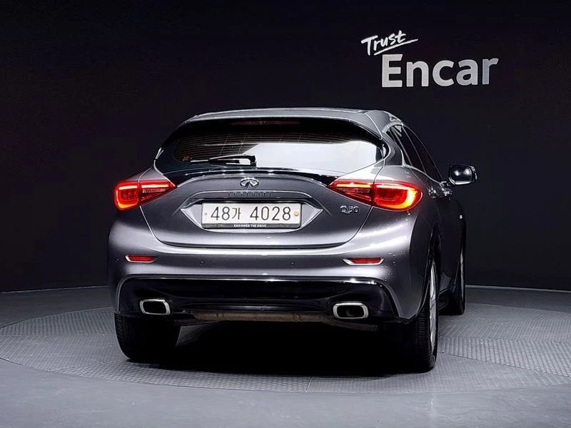 Infiniti Q30 2.0 Automatic ПОДГРЕВ* КАМЕРА* ПАНОРАМА, снимка 4 - Автомобили и джипове - 55980728