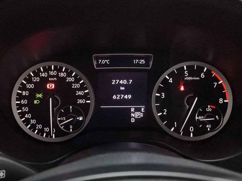 Infiniti Q30 2.0 Automatic ПОДГРЕВ* КАМЕРА* ПАНОРАМА, снимка 8 - Автомобили и джипове - 55980728