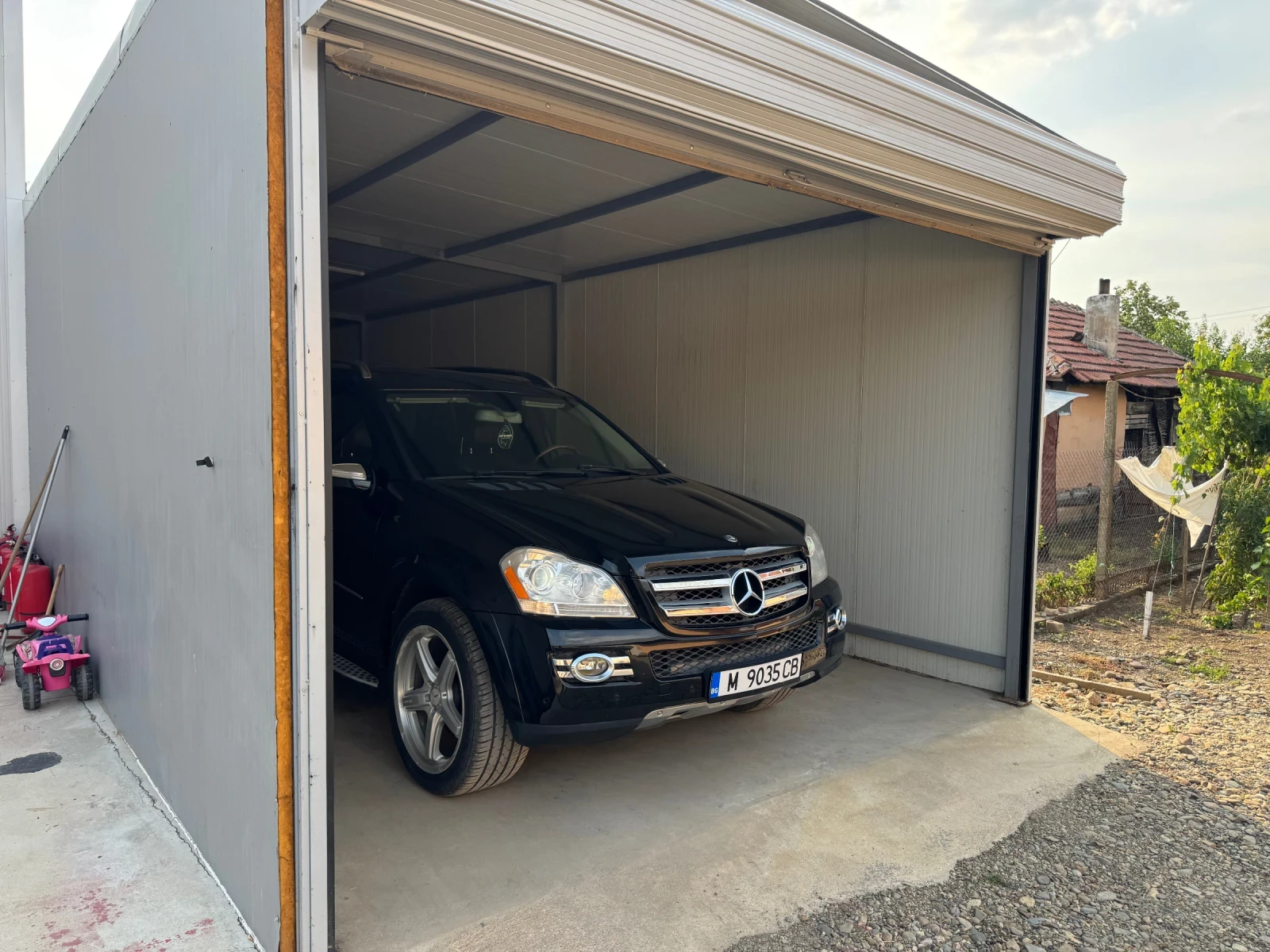 Mercedes-Benz GL 550  - изображение 10