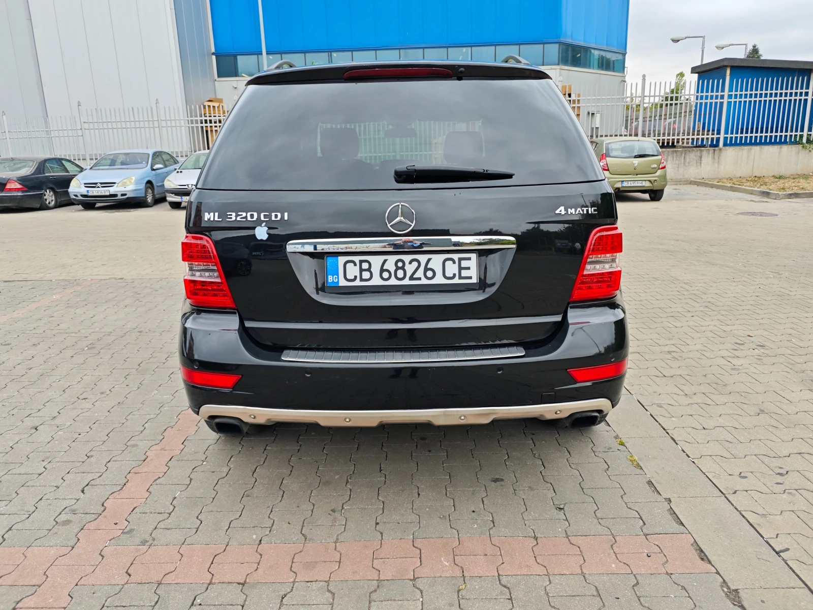 Mercedes-Benz ML 320  - изображение 6