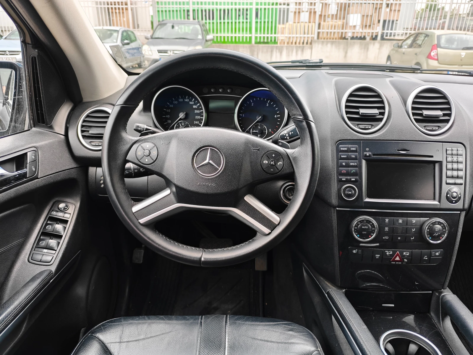 Mercedes-Benz ML 320  - изображение 9