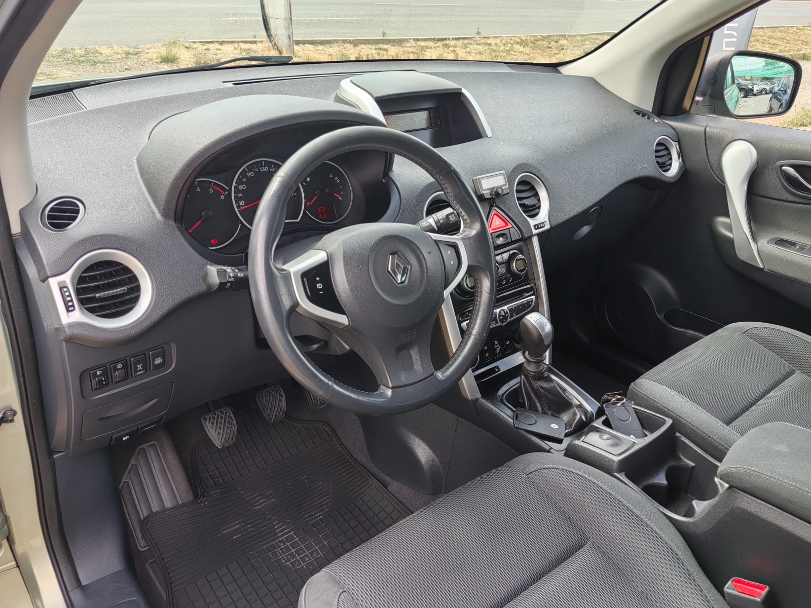 Renault Koleos 2.0td 4x4 150ps - изображение 8