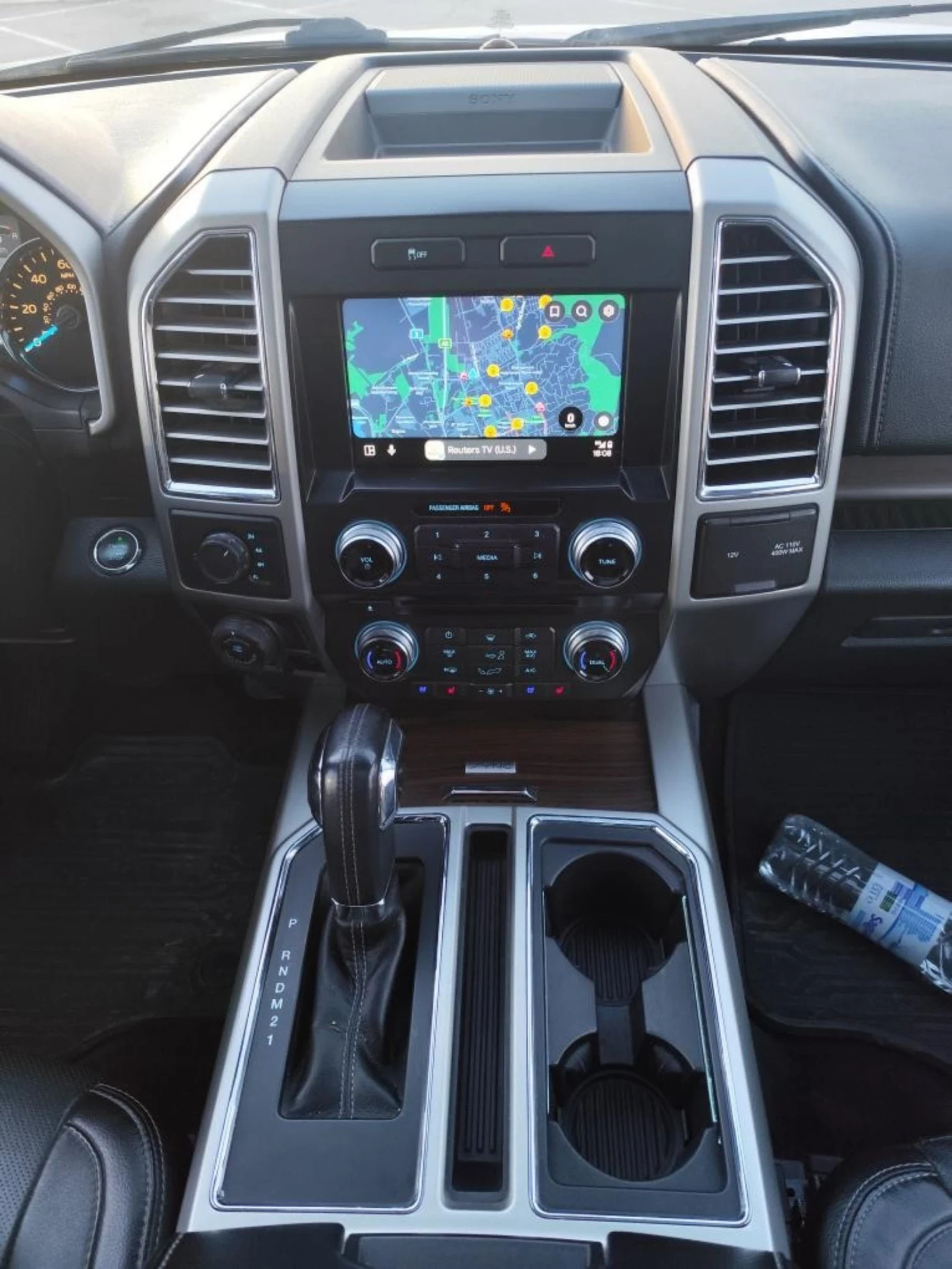 Ford F150 Lariat , снимка 4 - Автомобили и джипове - 53880338