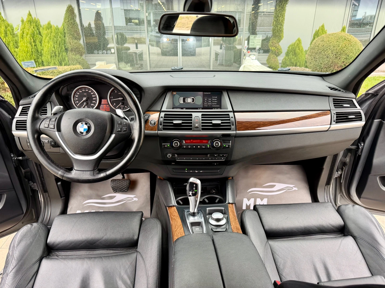 BMW X6 3.5SD-НАВИ-ПЕРА-ПАРКТРОНИК-RECARO-, снимка 11 - Автомобили и джипове - 53971462