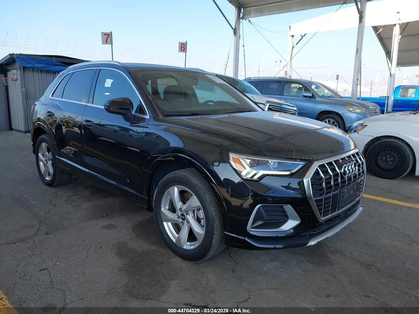Audi Q3 2.0l Premium Plus 40 Tfsi Quattro Tiptronic