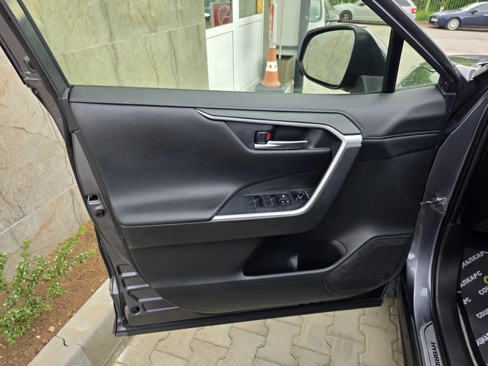 Toyota Rav4 2.5 hybrid  | Mobile.bg � ����������� 8