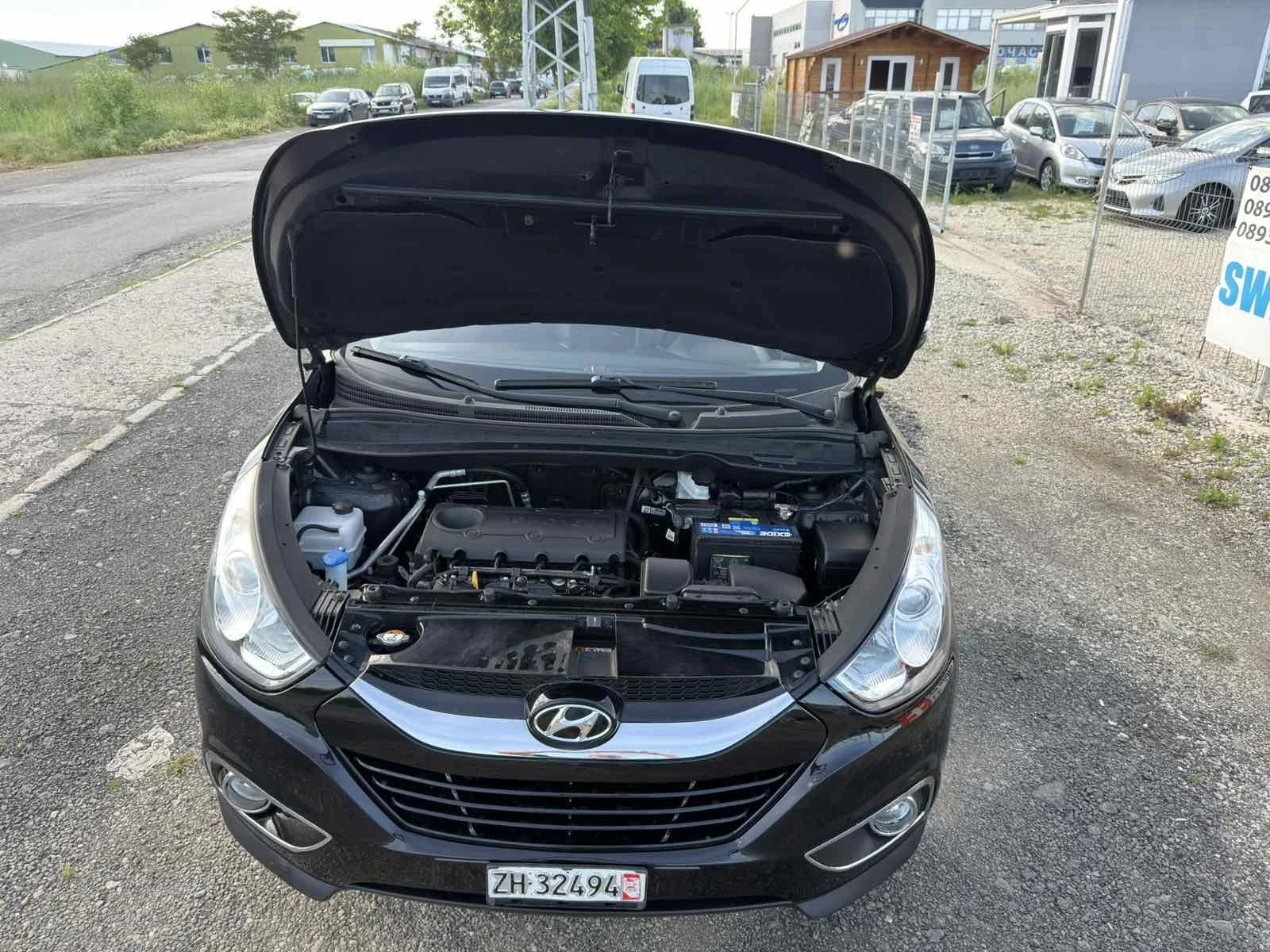 Hyundai IX35 2.0i Swiss 4x4, снимка 4 - Автомобили и джипове - 54673459