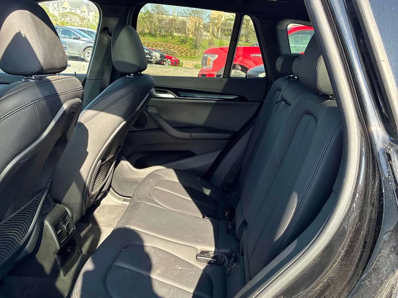 BMW X1 * xDrive28i * CARFAX * 2 ����� * KEYLESS * ������� | Mobile.bg � ����������� 16