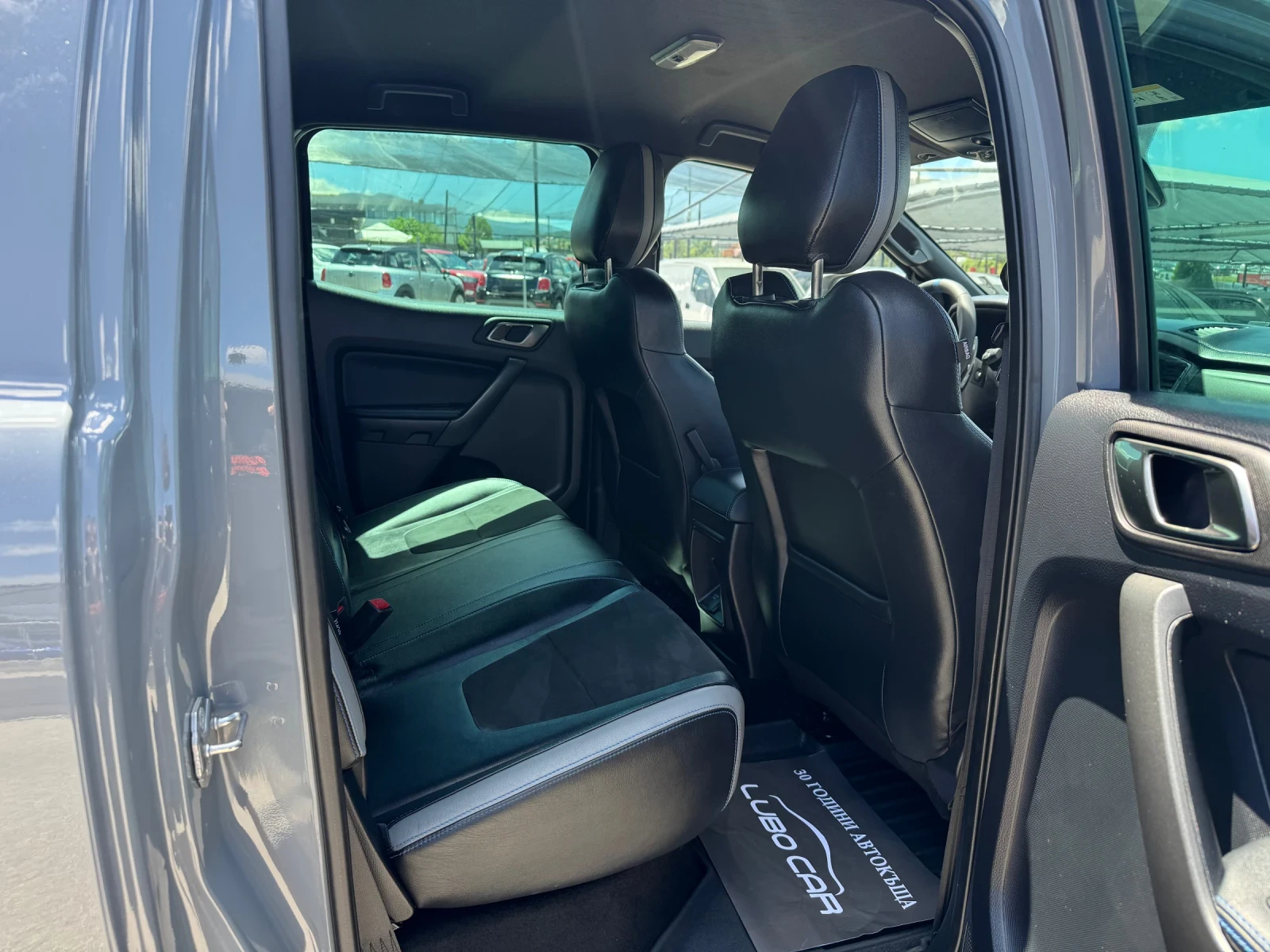 Ford Raptor 2.0D-CHRIS KYLE EDITION-CAMERA-ПОДГРЕВ-ОБДУХВАНЕ, снимка 15 - Автомобили и джипове - 54924148