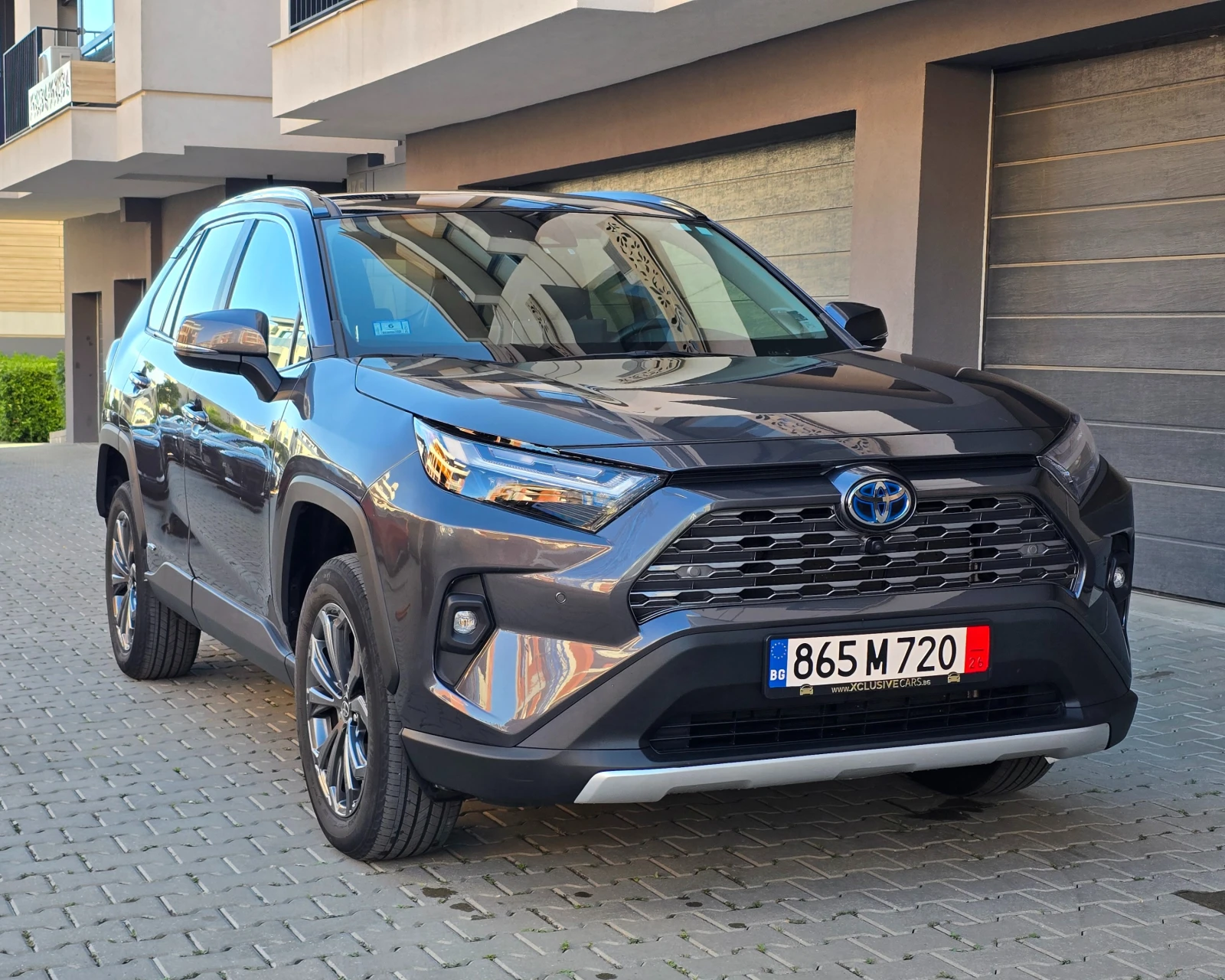 Toyota Rav4 2.5 HYBRID LIMITED AWD   FULL EXTRAS