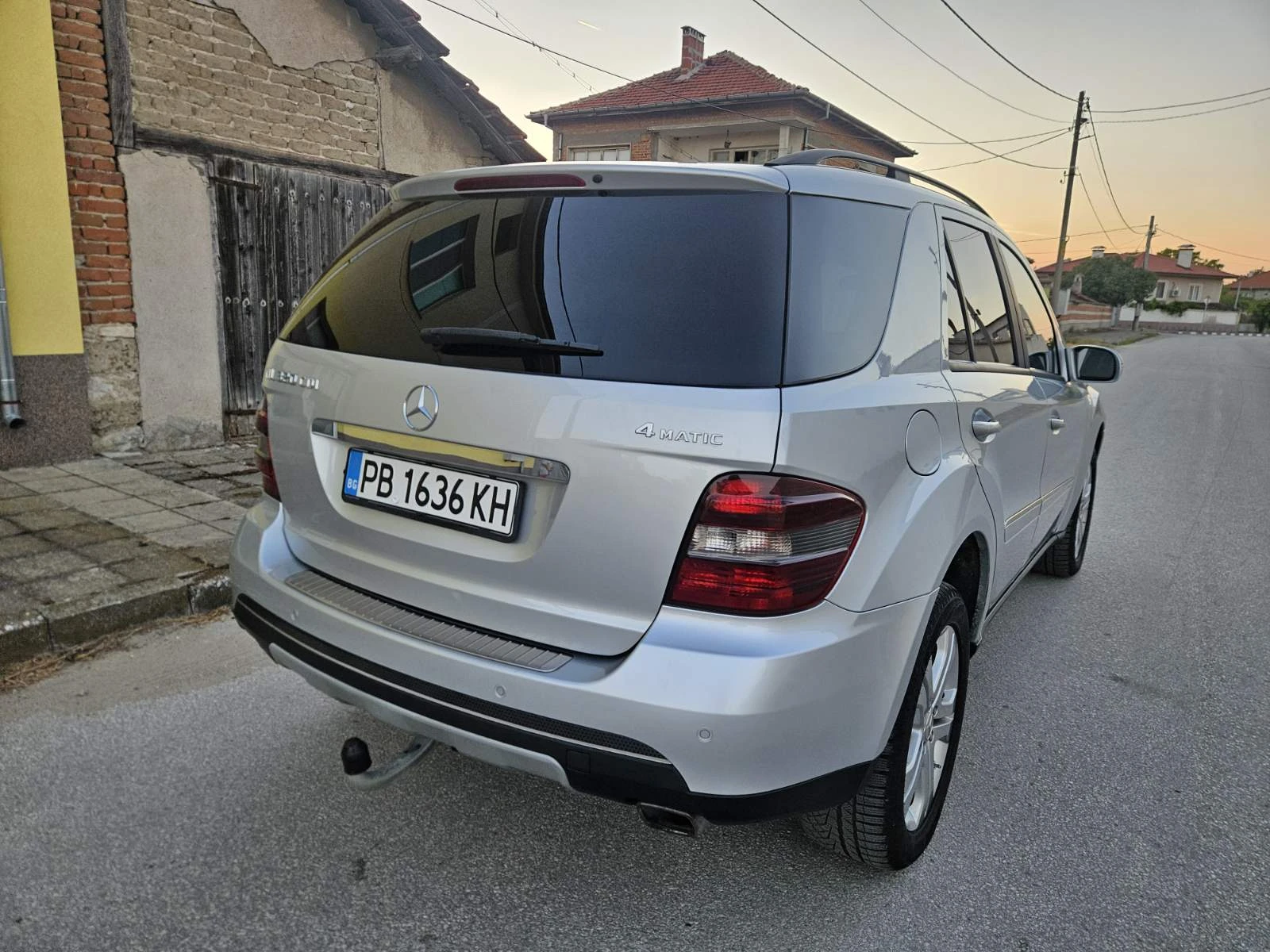 Mercedes-Benz ML 320 3.2 CDI, снимка 5 - Автомобили и джипове - 56012040