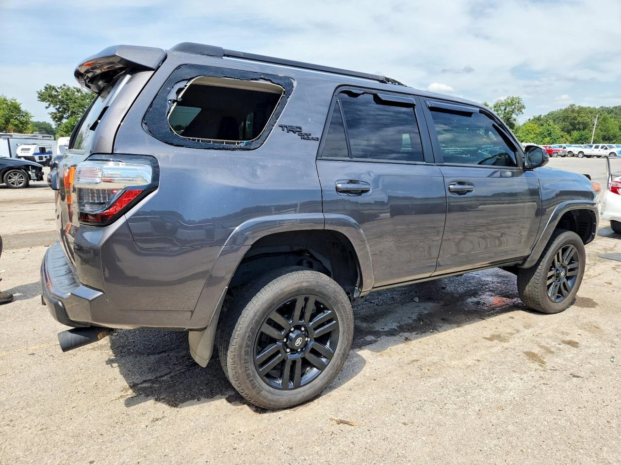 Toyota 4runner 4.0l Trd Off-Road Premium, снимка 3 - Автомобили и джипове - 56043615