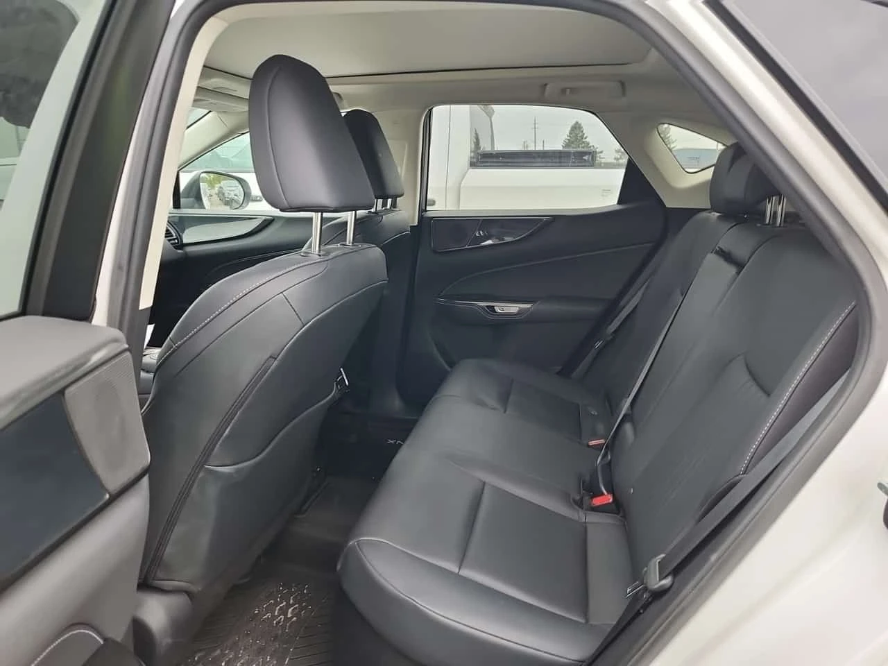Lexus NX 350h  Awd 350h / CARFAX / ���� �� �������� | Mobile.bg � ����������� 11