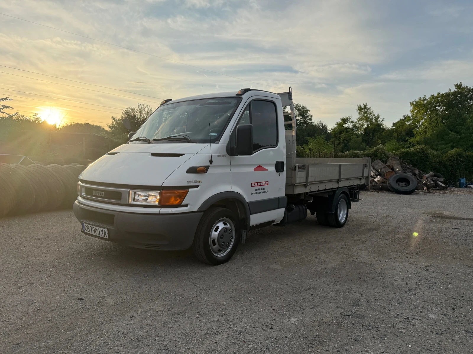 Iveco 3512 Тристранен самосвал - изображение 2