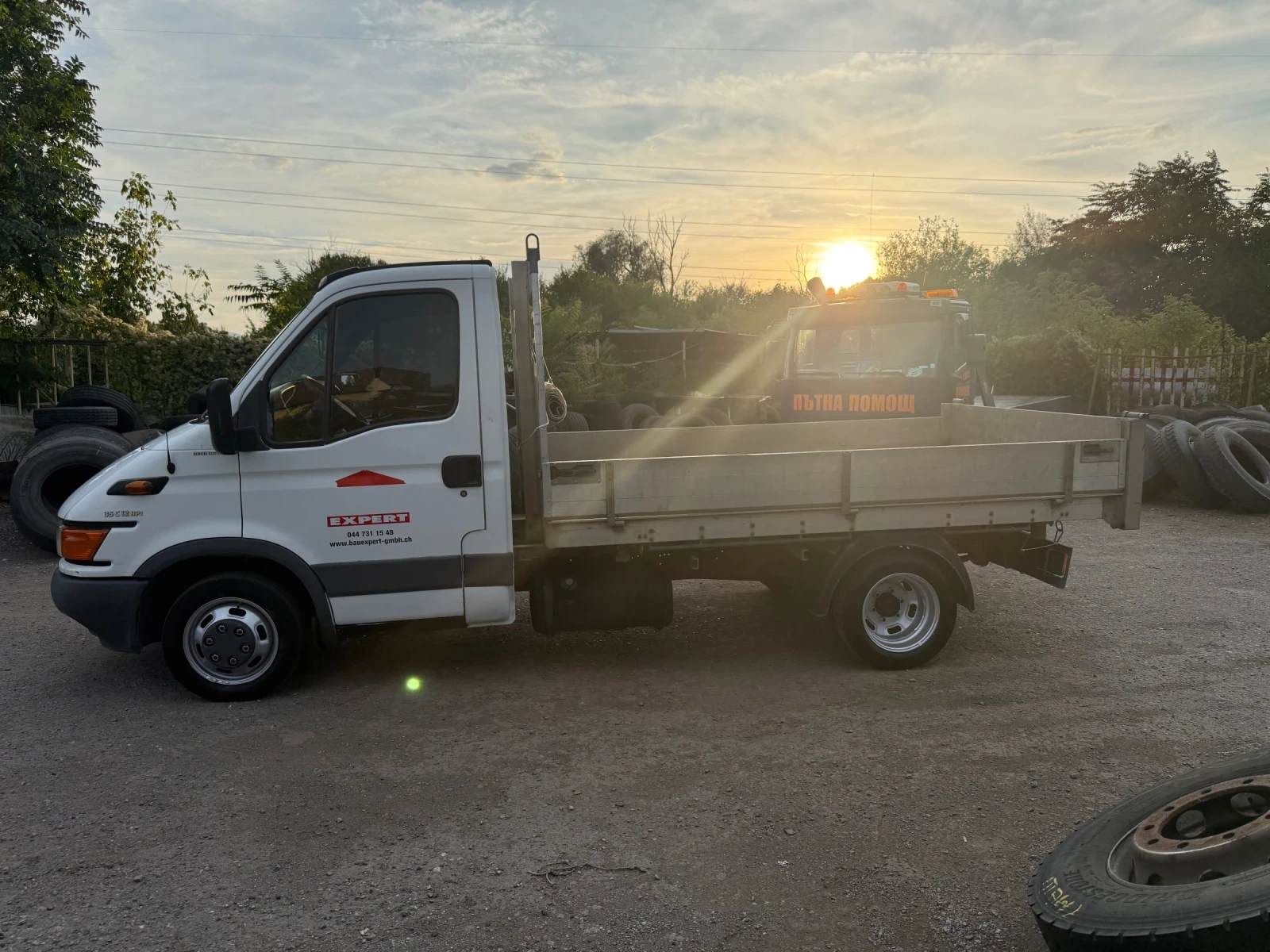 Iveco 3512 Тристранен самосвал - изображение 3