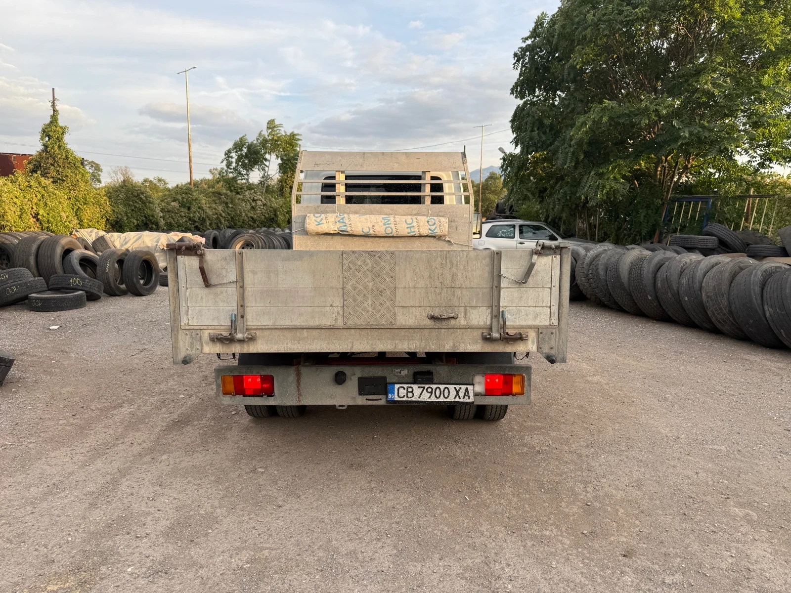 Iveco 3512 Тристранен самосвал - изображение 5