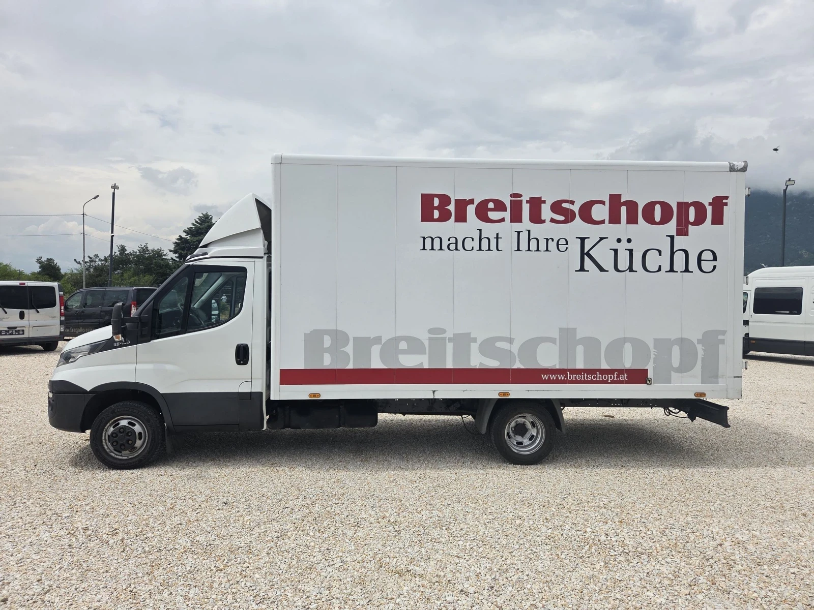 Iveco Daily 4.90м, снимка 6 - Бусове и автобуси - 54943830