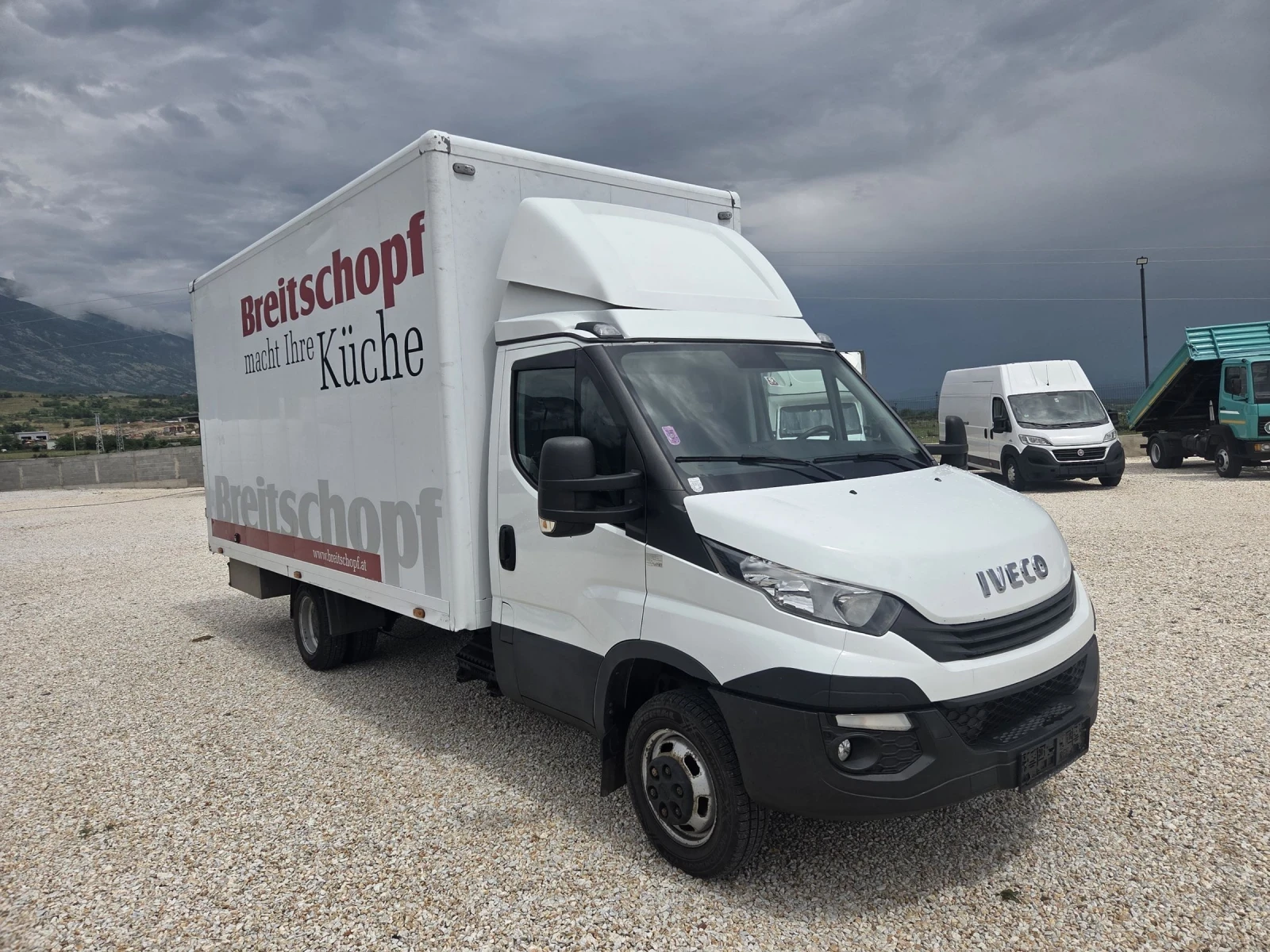 Iveco Daily 4.90м, снимка 2 - Бусове и автобуси - 54943830