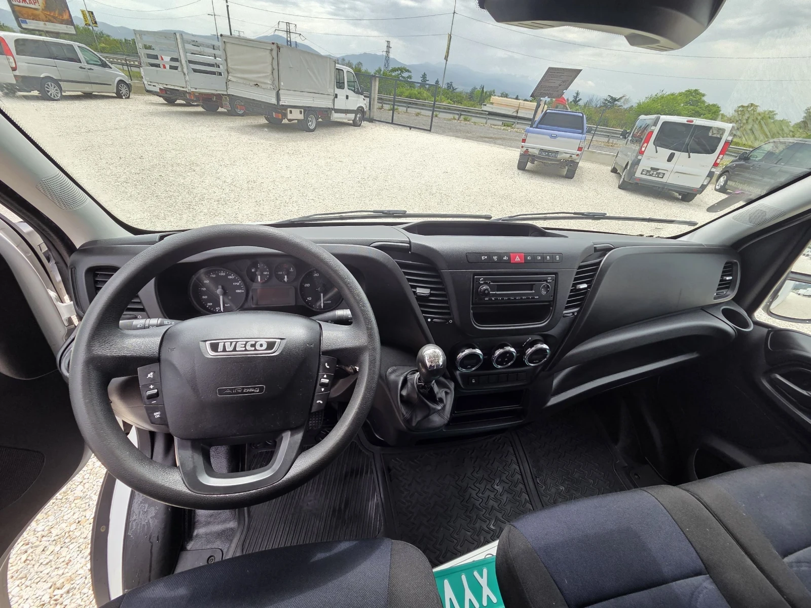 Iveco Daily 4.90м, снимка 8 - Бусове и автобуси - 54943830