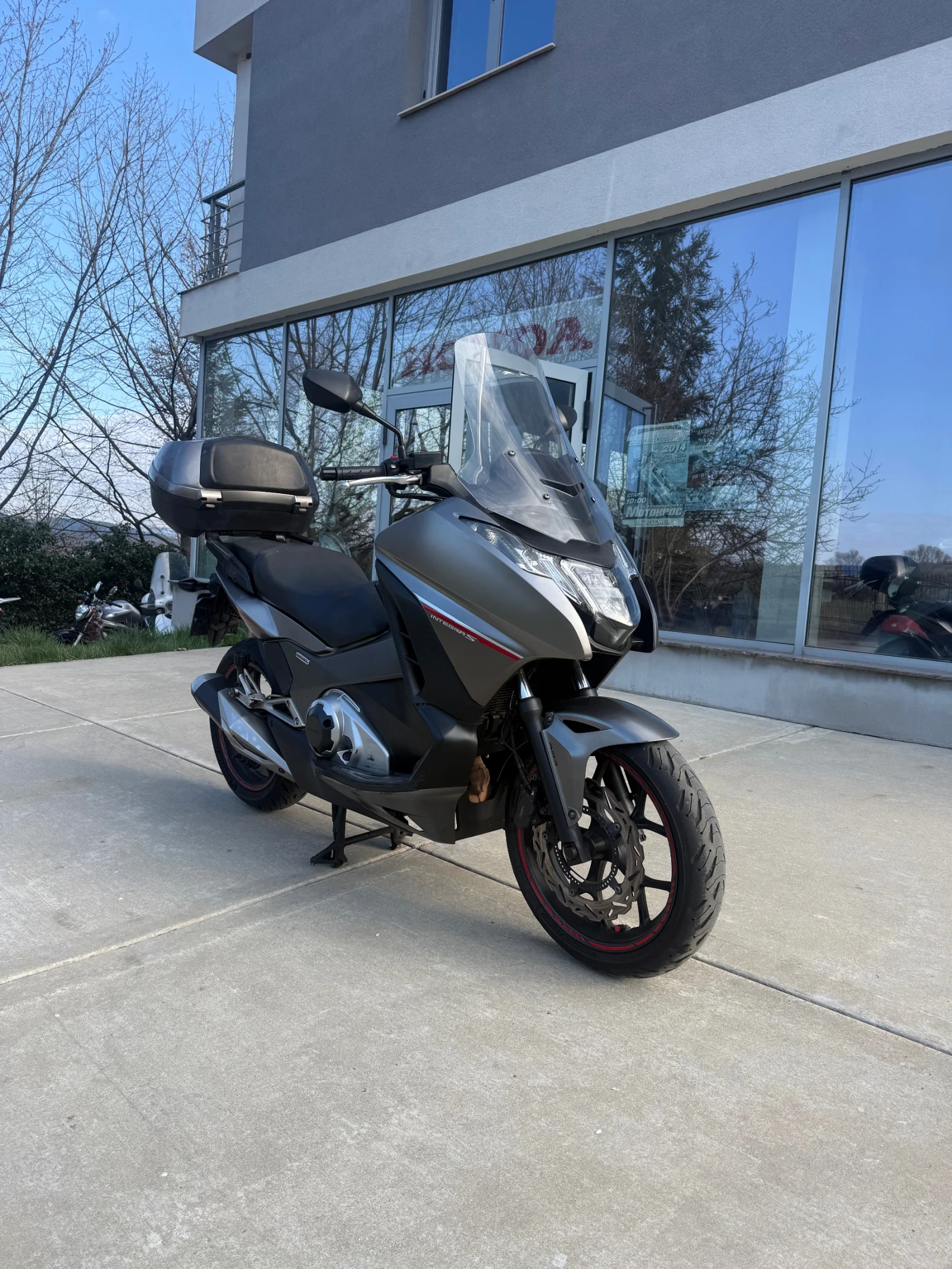 Honda Integra LED 750 ABS, снимка 2 - Мотоциклети и мототехника - 54095495