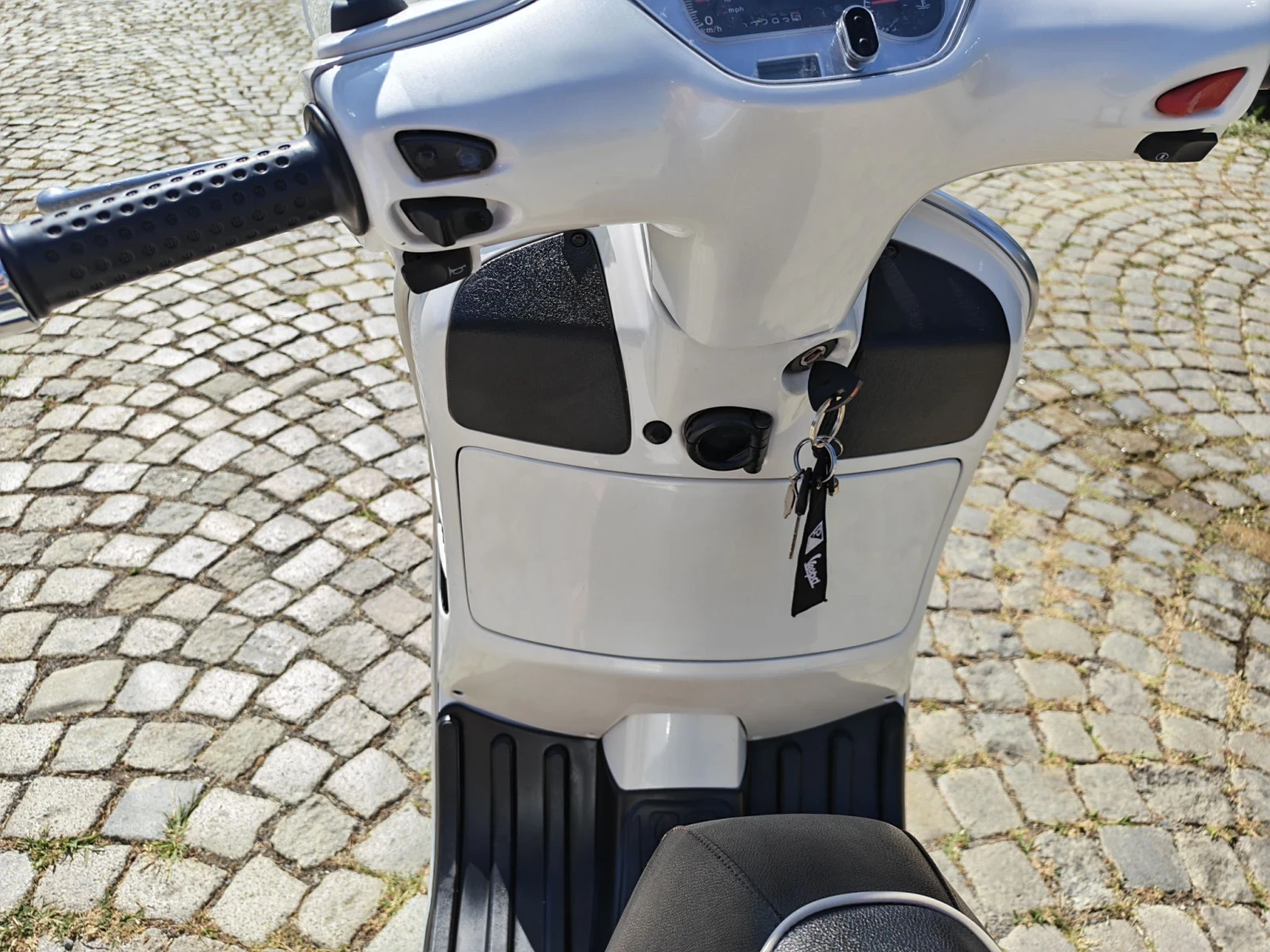 Vespa GTS  300ie, снимка 16 - Мотоциклети и мототехника - 55885008