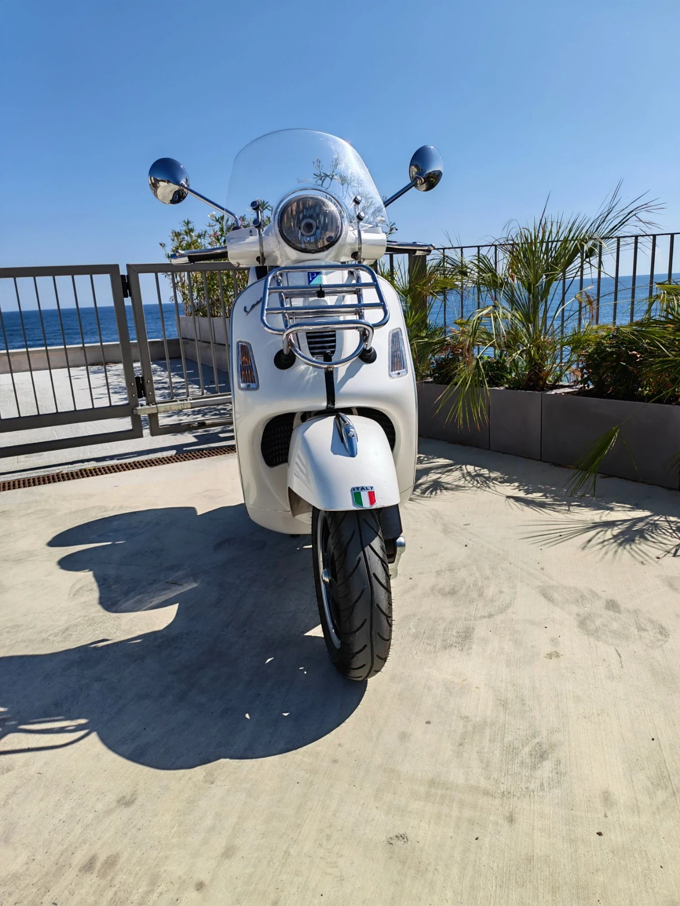 Vespa GTS  300ie, снимка 2 - Мотоциклети и мототехника - 55885008