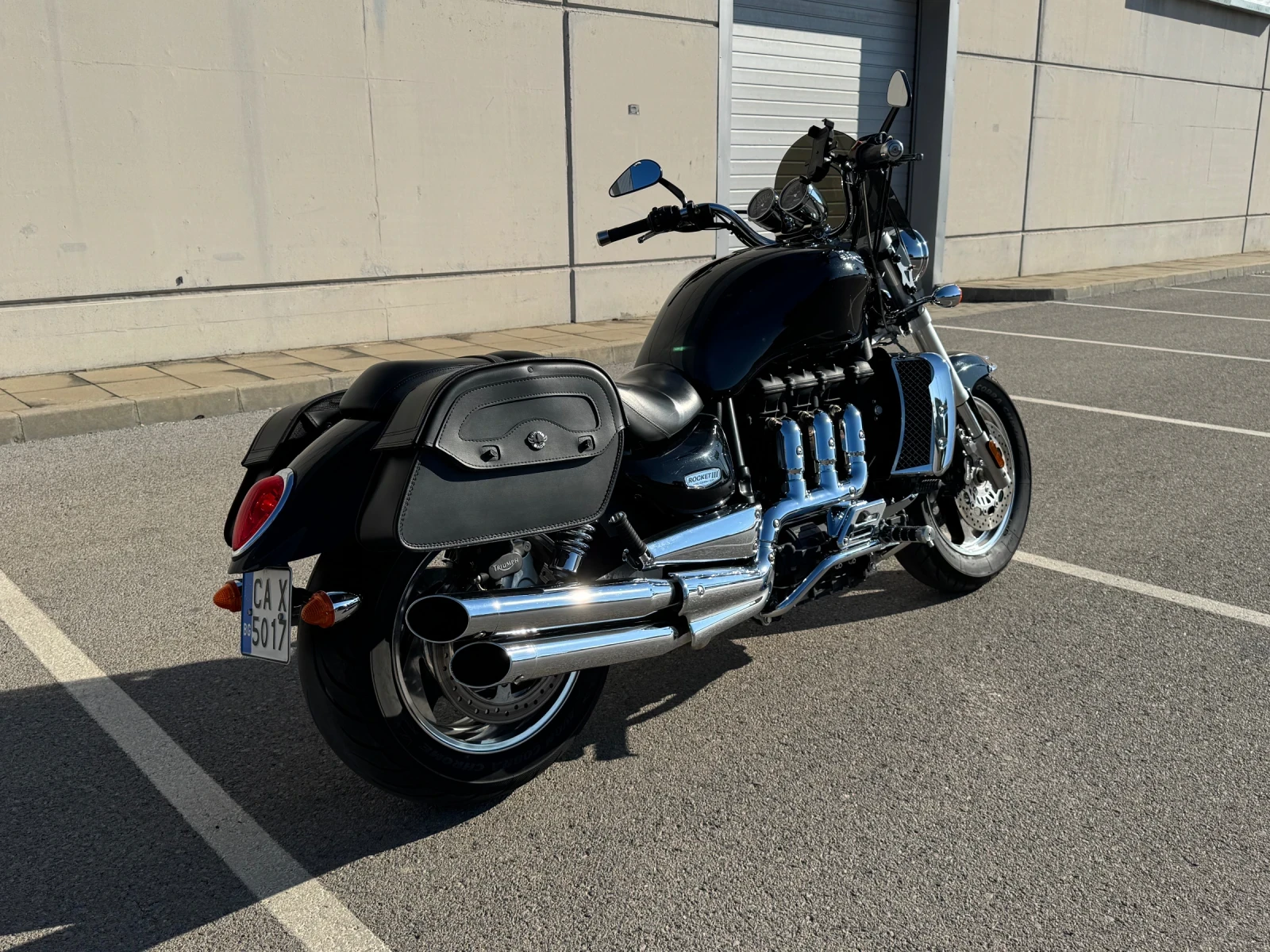 Triumph Rocket 3 БЕЗ АНАЛОГ НА ПАЗАРА , снимка 3 - Мотоциклети и мототехника - 56209225