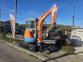 Багер Hitachi EX30U, снимка 6