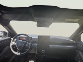 Ford Mustang Mach-E BEV 91 kWh, снимка 11