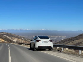 Tesla Model Y Peformance, снимка 11